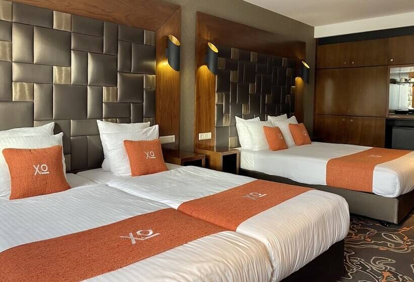 اتاق استاندارد چهار تخته, Xo Hotels Park West