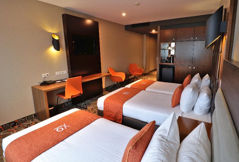 اتاق استاندارد سه نفره, Xo Hotels Park West