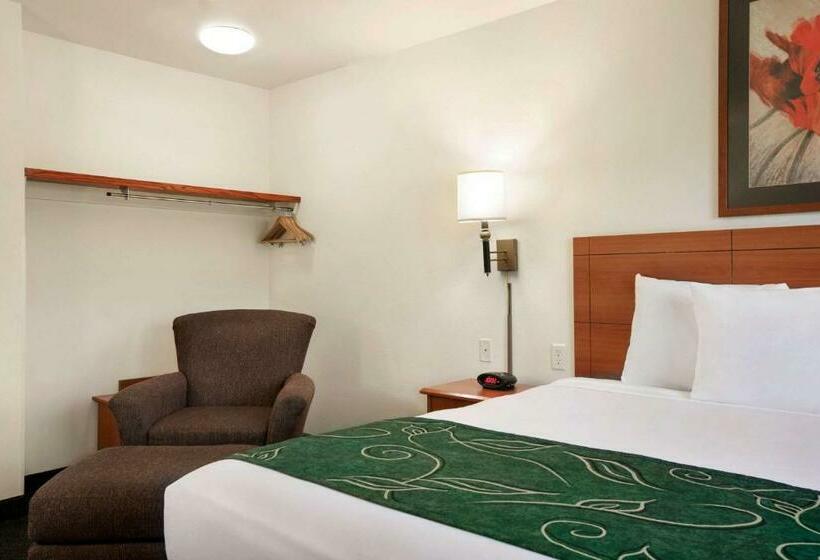 Номер Стандарт, Travelodge By Wyndham Low Moor Near Covington
