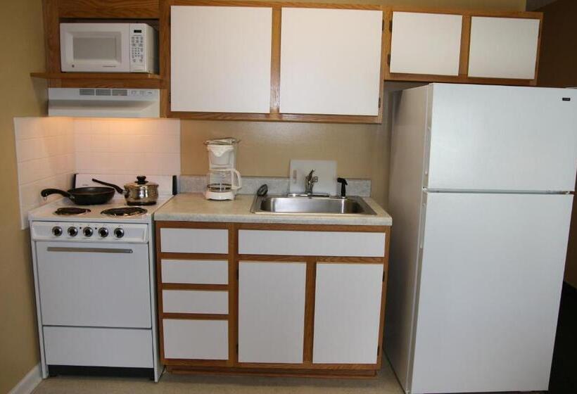 기본룸, Affordable Suites Wilson