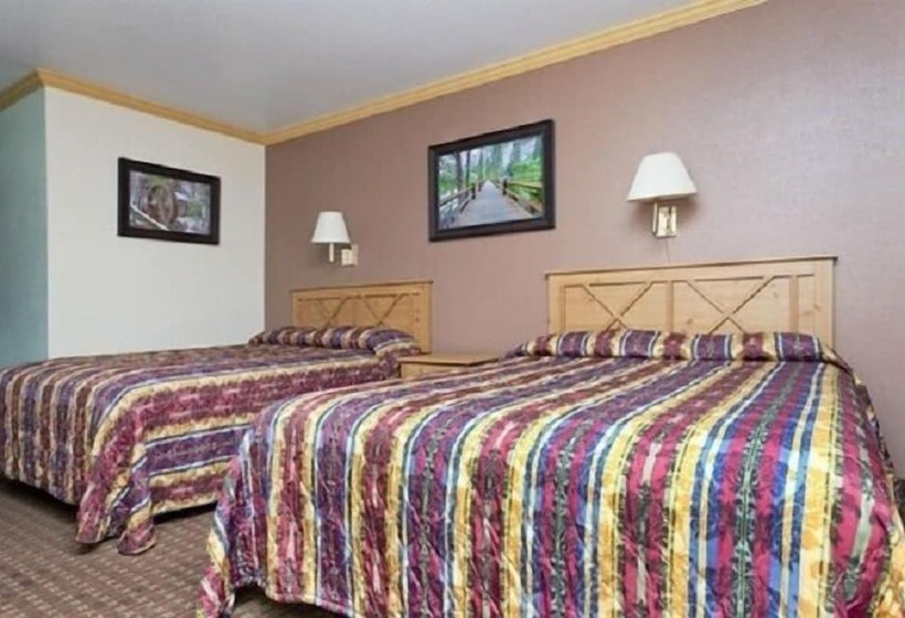 스탠다드 룸 더블 침대 2개, National 9 Inn  Placerville
