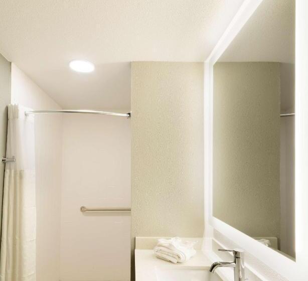 Standard Room Adapted for people with reduced mobility, Aiden By Best Western South Reno