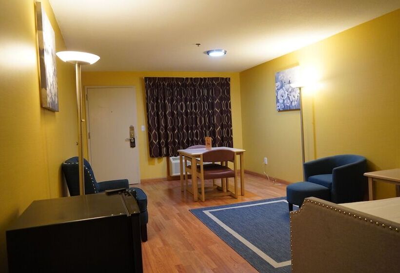 Family Suite, Timberland Inn & Suites