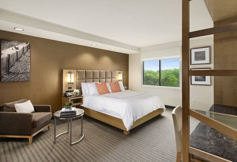 Номер Executive, The Hotel At Arundel Preserve