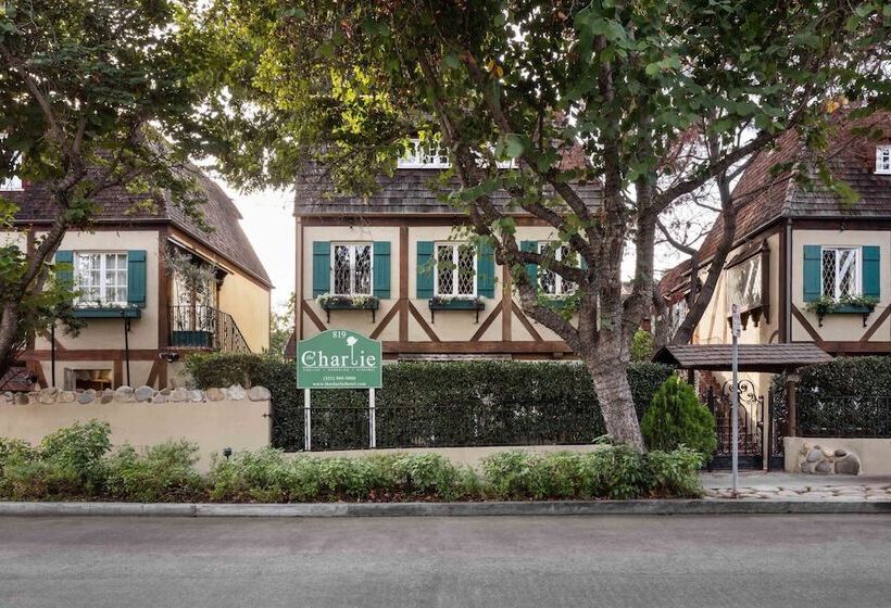 Студия Стандарт, The Charlie West Hollywood