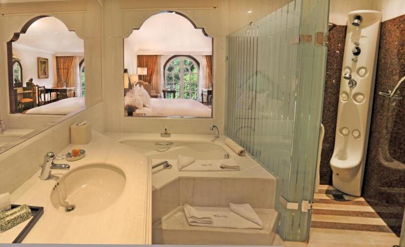 سوییت, The Green Park Hotel Boutique