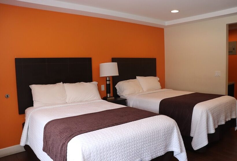חדר סופריור, Curtis Inn & Suites