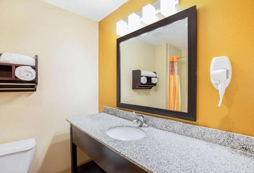 Номер Deluxe Адаптированный для Инвалидов, La Quinta Inn & Suites By Wyndham Floresville