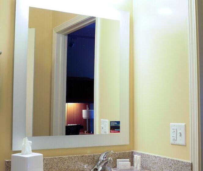 침실 2개 스위트, Towneplace Suites Redding