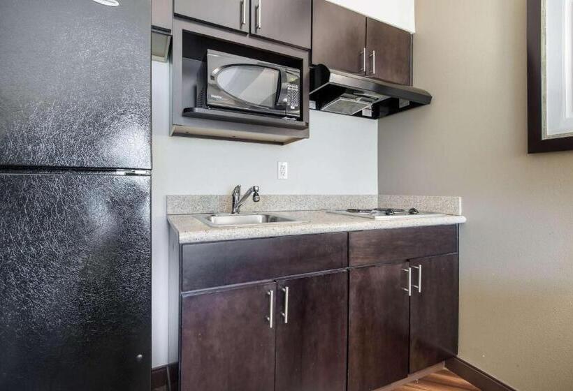 Номер Deluxe Кровать Кинг, La Quinta By Wyndham Auburn