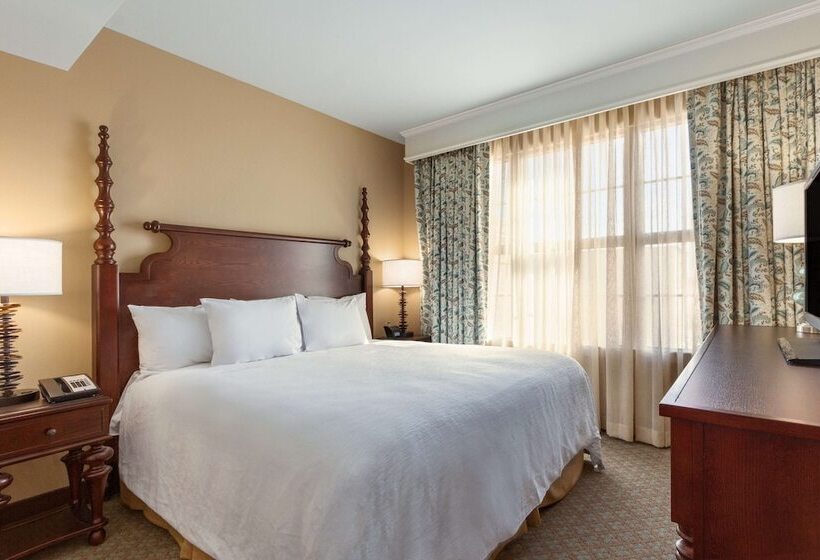 סוויטת פרמיום, Embassy Suites By Hilton Savannah Historic District