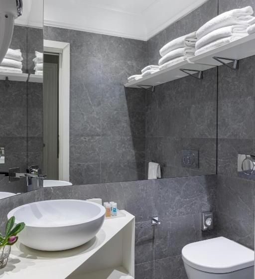 Camera Tripla Deluxe, Scalinata Di Spagna