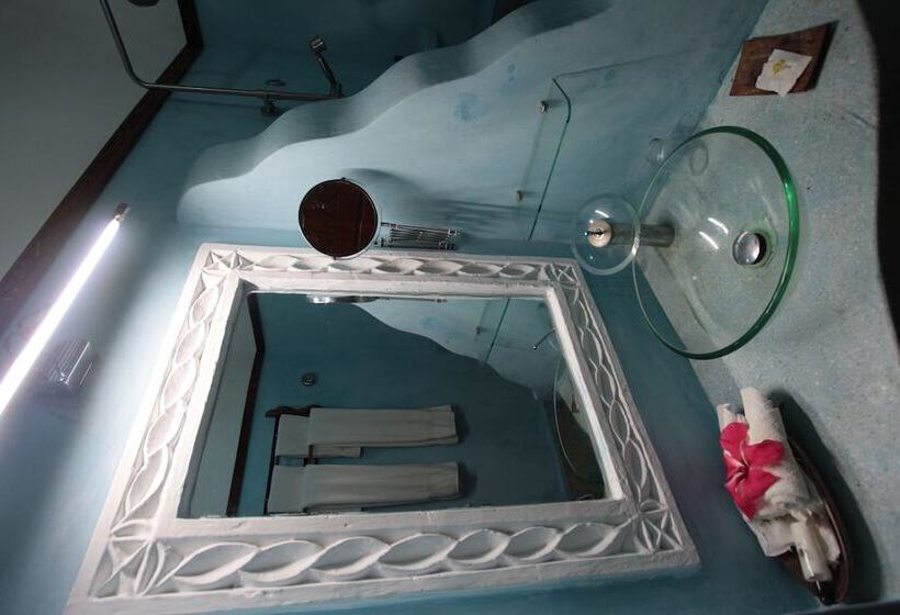 Номер Стандарт Вид на Море, Zanzibar House