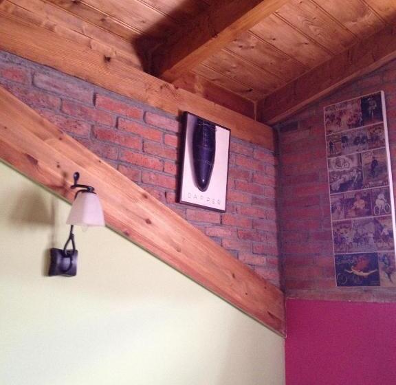 اتاق استاندارد سه نفره, Hosteria San Emeterio