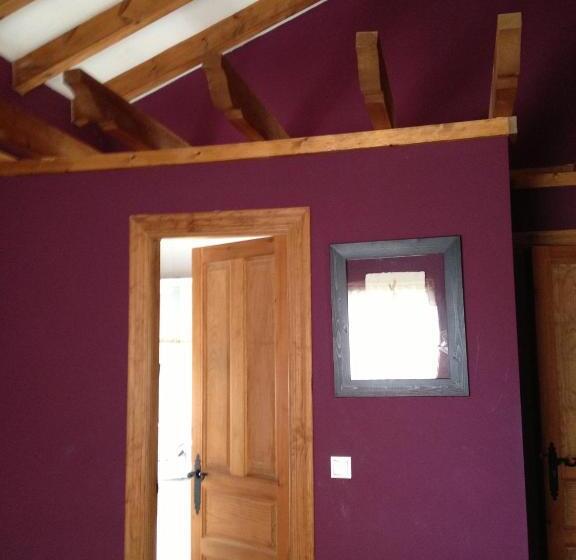 اتاق استاندارد چهار تخته, Hosteria San Emeterio