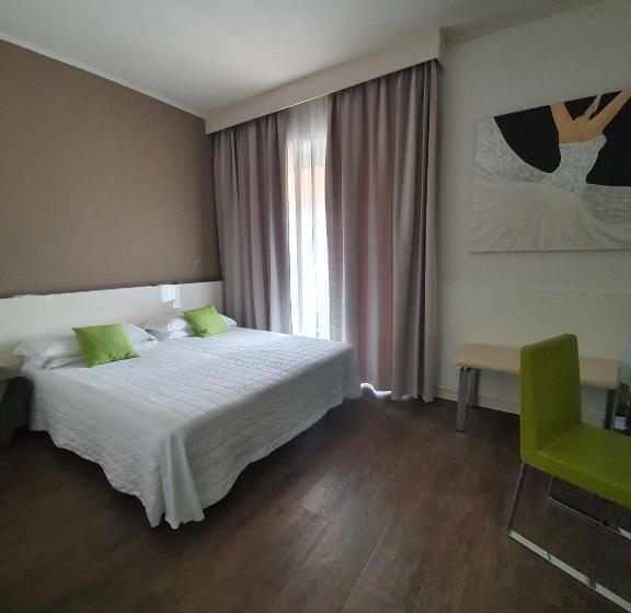 اتاق راحتی, Desenzano