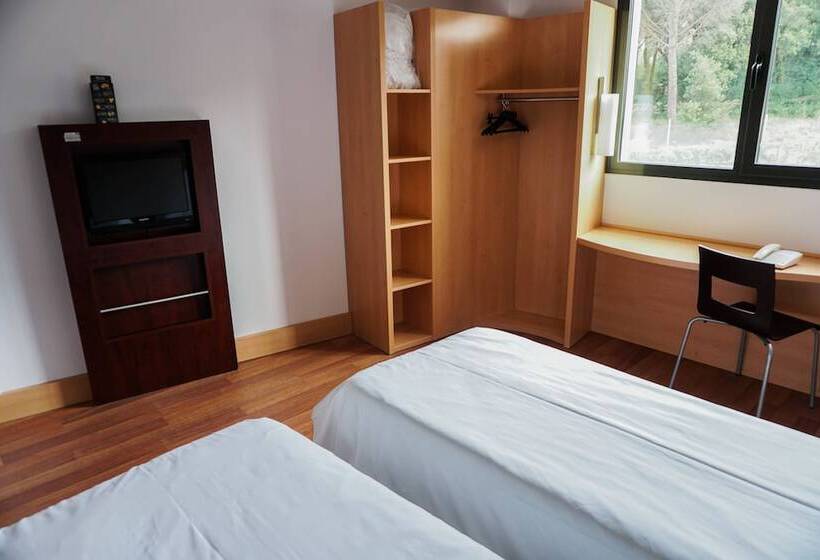 اتاق استاندارد, Ibis Girona