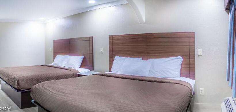 Номер Стандарт, Americas Best Value Inn I 45 / Loop 610