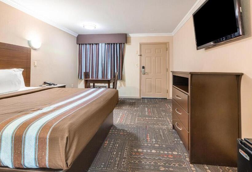 Номер Стандарт Кровать Кинг Адаптированный для Инвалидов, Americas Best Value Inn I 45 / Loop 610