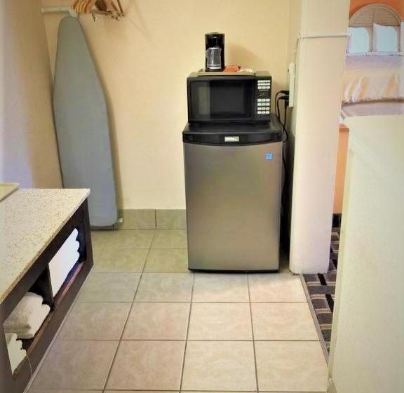 Номер Стандарт, Budget Inn Conway