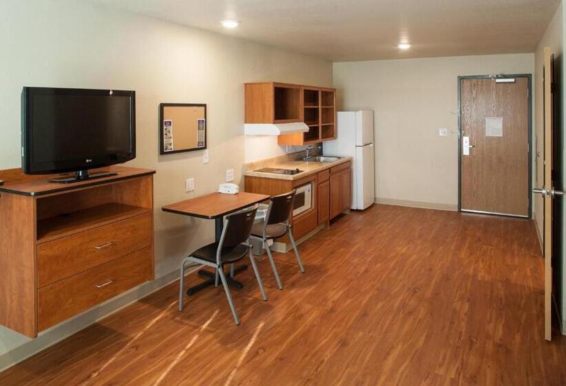 Студия Стандарт, Woodspring Suites College Station