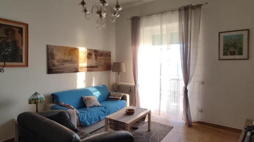 اتاق استاندارد با بالکن, Mediterraneo Travel