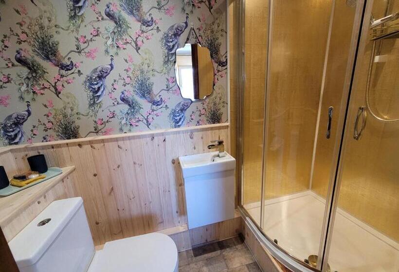 Семейный Номер Deluxe, Hideaway Escapes, Farmhouse B&b & Holiday Home, Ideal Family Stay Or Romantic Break, Friendly Animal