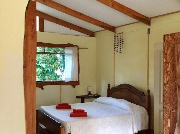 Номер Стандарт Трехместный, Cabañas Moenga