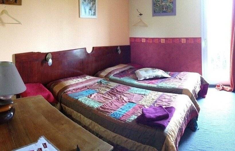 Quarto Estandar, Ad Cyber Hôtel