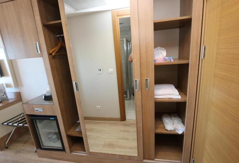 اتاق لوکس خانوادگی, Anemon Kent Trabzon Otel