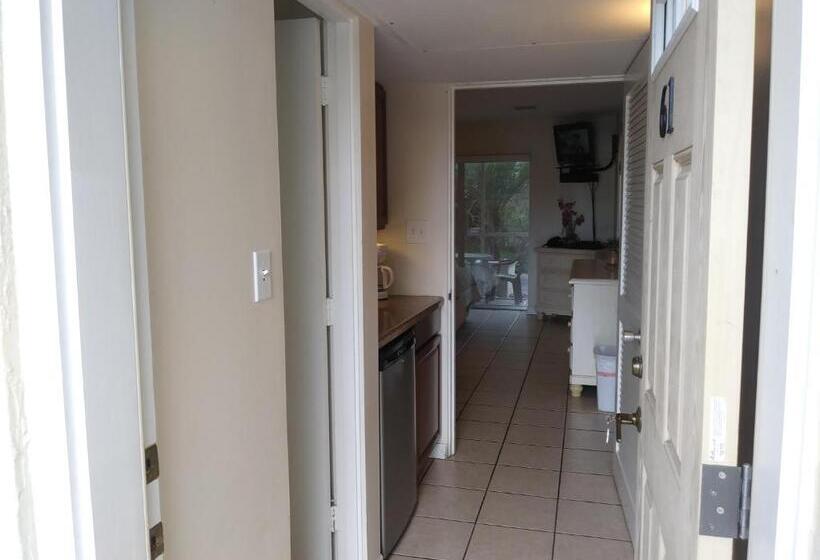 סוויטה משפחתית, Turtle Crawl Inn  Longboat Key