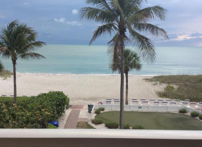 וילה בת 2 חדרי שינה, Turtle Crawl Inn  Longboat Key