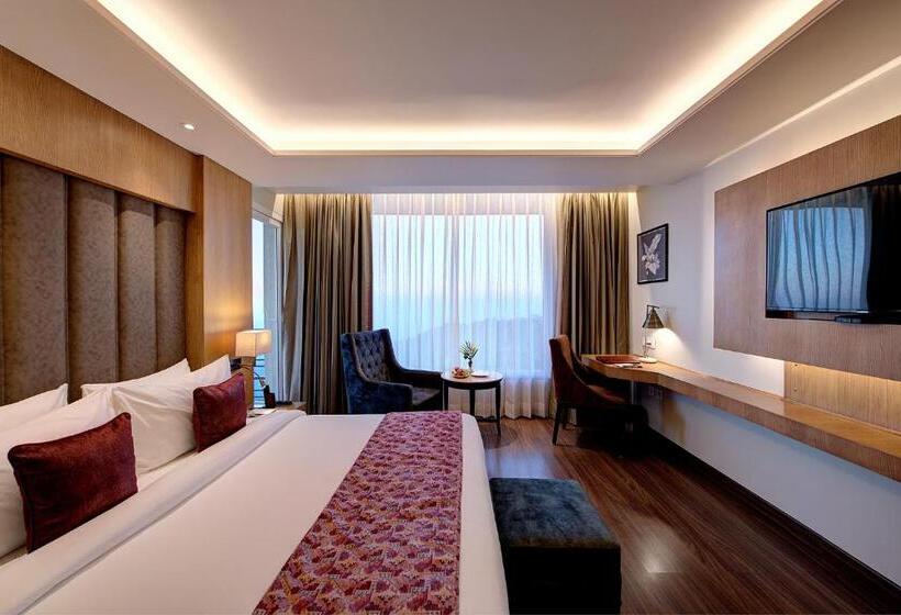 Номер Стандарт с Балконом, Best Western Plus Revanta Mcleod Ganj