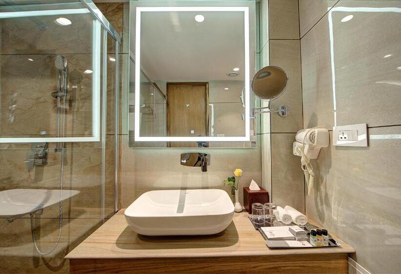 Стандартный Номер Кровать Кинг, Best Western Plus Revanta Mcleod Ganj