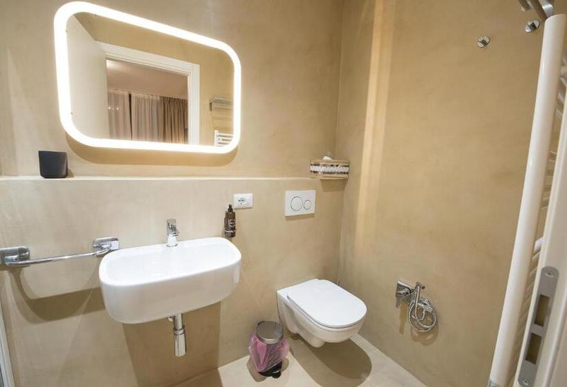 Номер Стандарт с Балконом, Villa Jasmine B&b