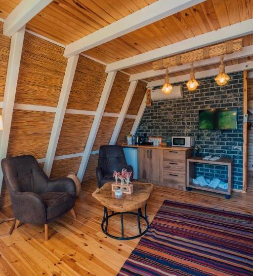سوییت لوکس, Dedeman Village Sapanca