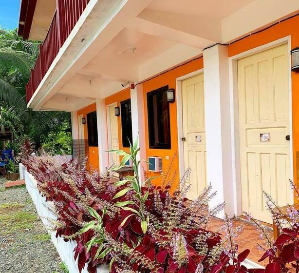 Номер Deluxe, Lotus Sun & Waves Beach Resort