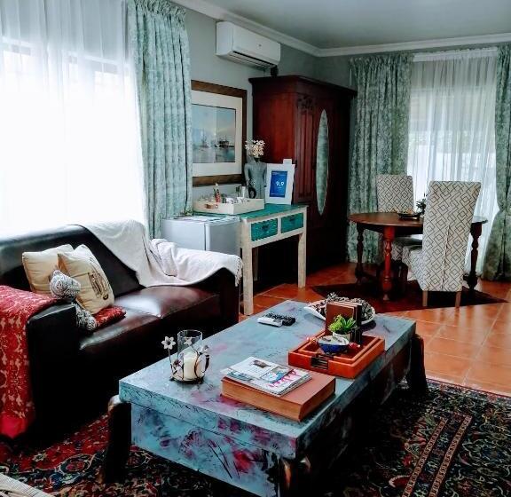 Номер Стандарт, The Place Guesthouse Parys