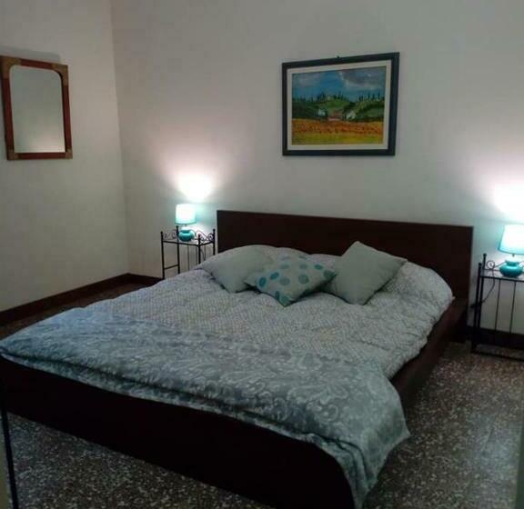 Номер Deluxe, Il Girasole ...at Andorus  House