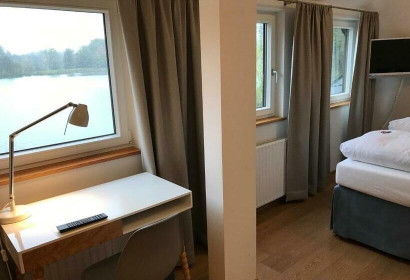 Номер Стандарт Вид на Озеро, Fischerklause Am Lutjensee