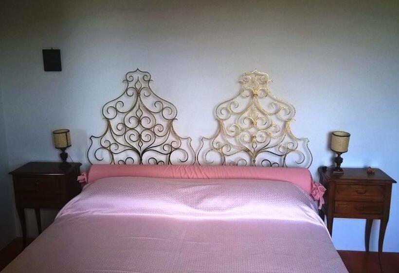 اتاق لوکس با بالکن, Casa Di Mezzacosta