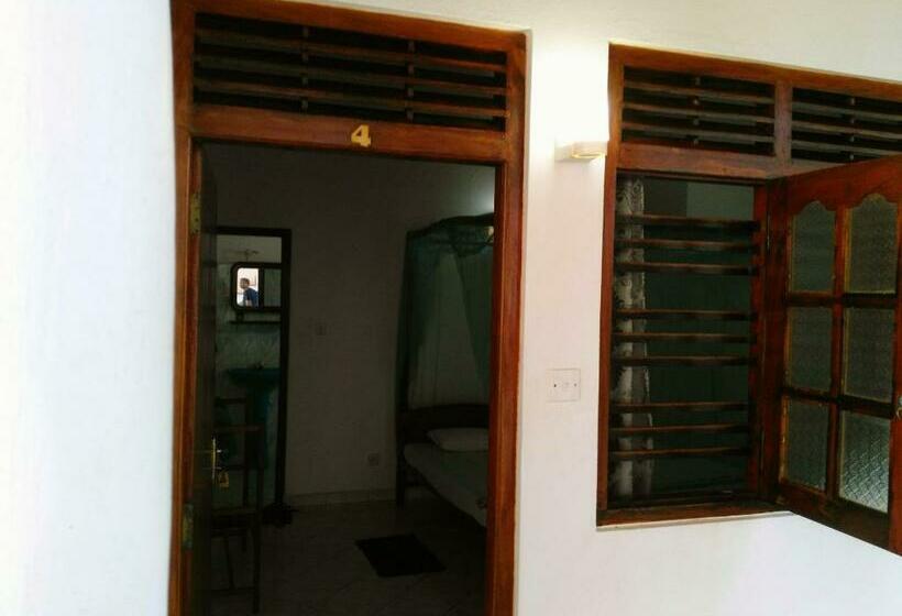 标准间, Sunnys Beach Guest House