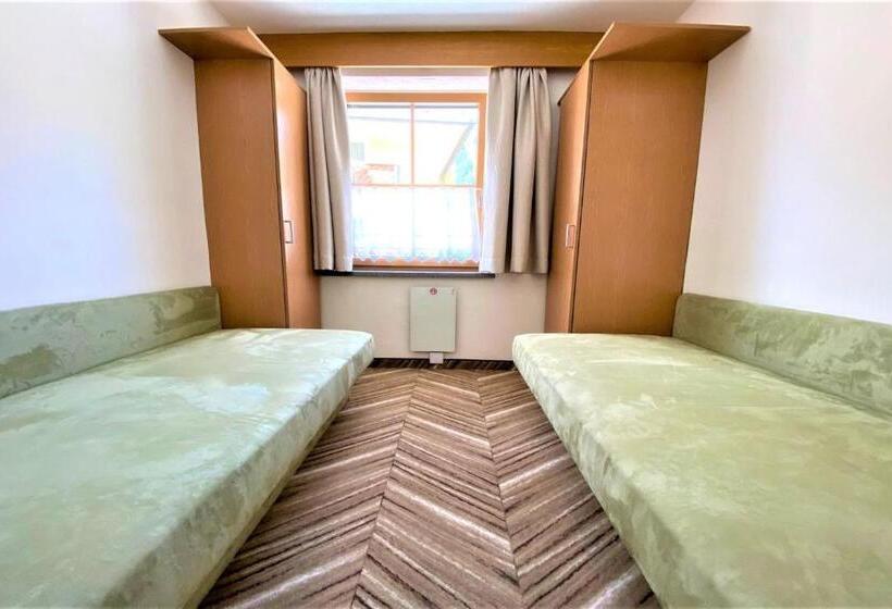 발코니가 있는 2 베드룸 아파트, Pension Appartements Gabriele