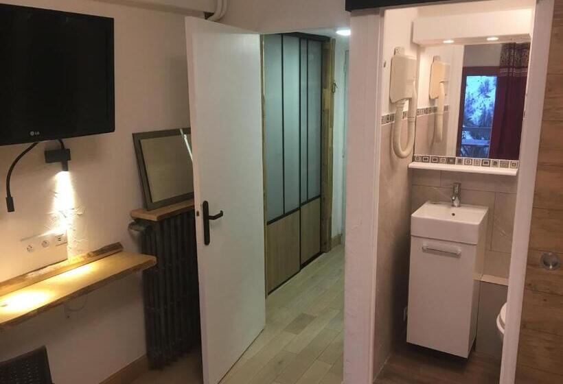 패밀리 룸, Hôtel Chastellares