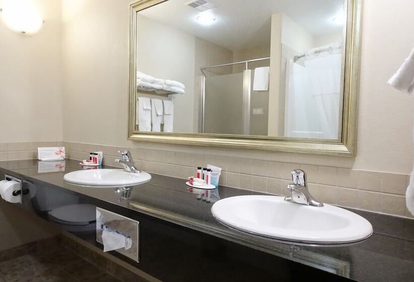 Президентский Люкс, Ramada By Wyndham Weyburn