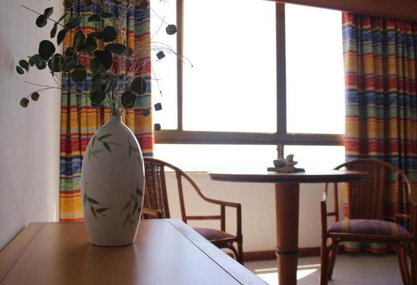 سوییت با چشم‌انداز دریا, Hippocampus Vacation Club