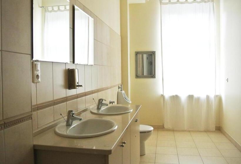 Standard room with outdoor bath, Kamienica Bankowa Residence