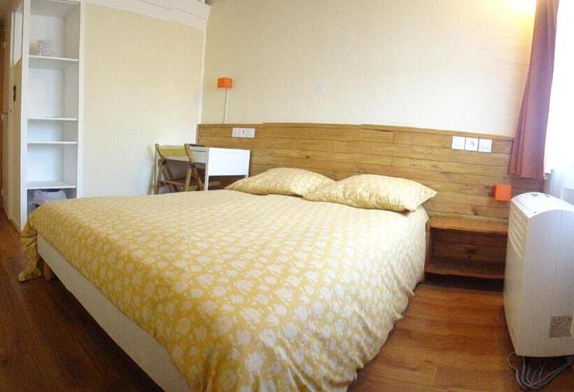 Четырехместный Номер Стандарт, Residence Thibaud