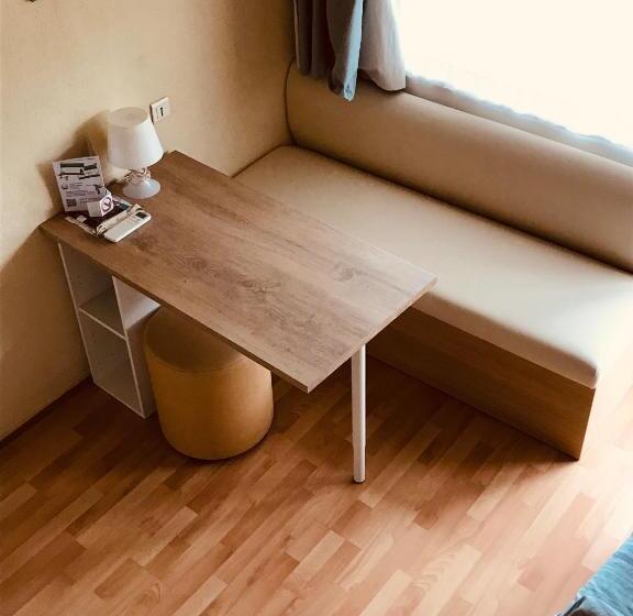 Студия Стандарт, Residence Thibaud