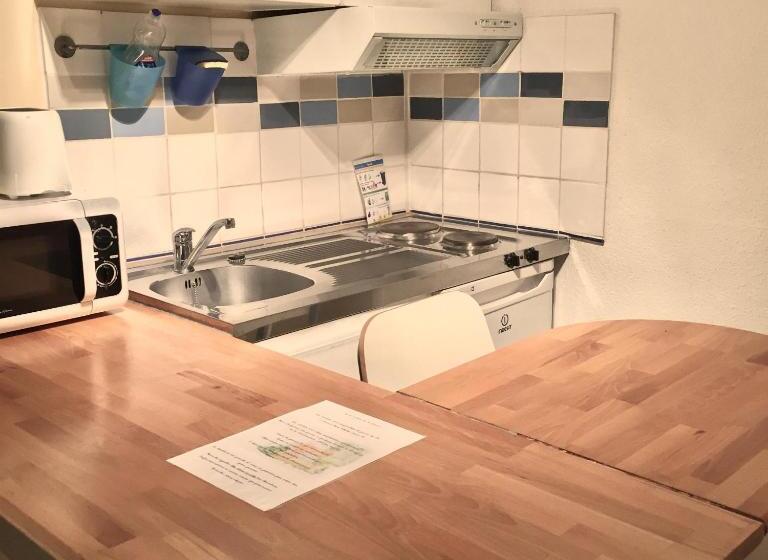 Семейное Студио, Residence Thibaud